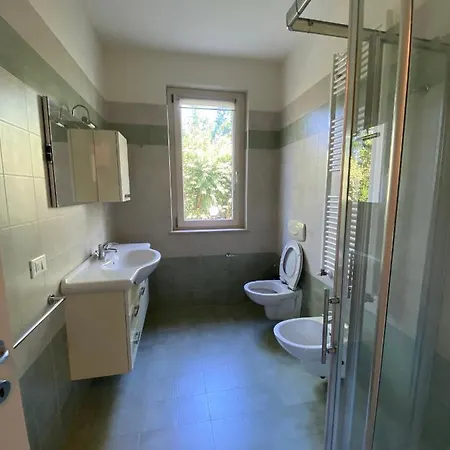 Apt24 - Rovaroli *