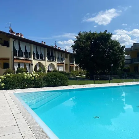 Apt24 - Rovaroli *