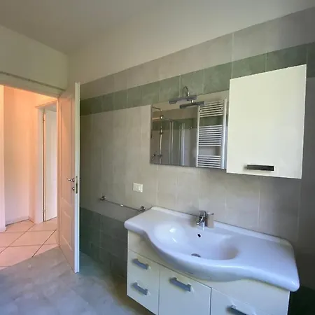 Apt24 - Rovaroli *